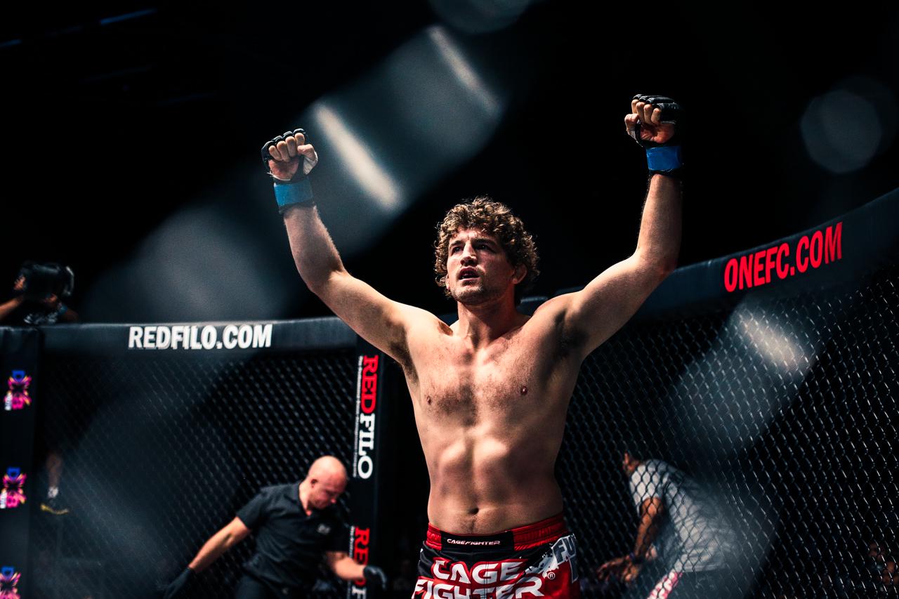 Ben Askren Après Son Combat À L'UFC — Ben Askren : après avoir frôlé la mort, le comebac