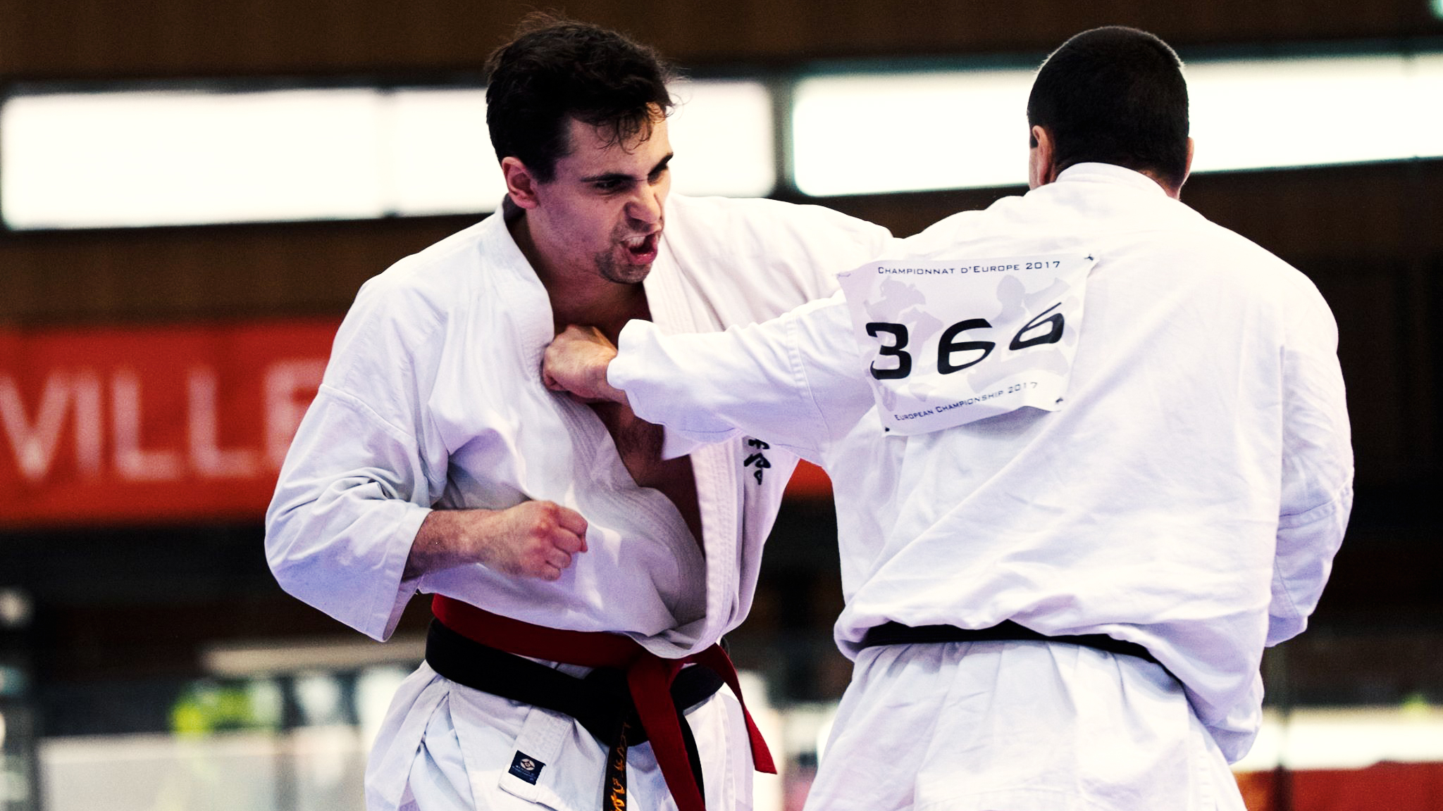 Club De Karaté Kyokushin — Karaté Shotokan vs Kyokushin : toutes les différen