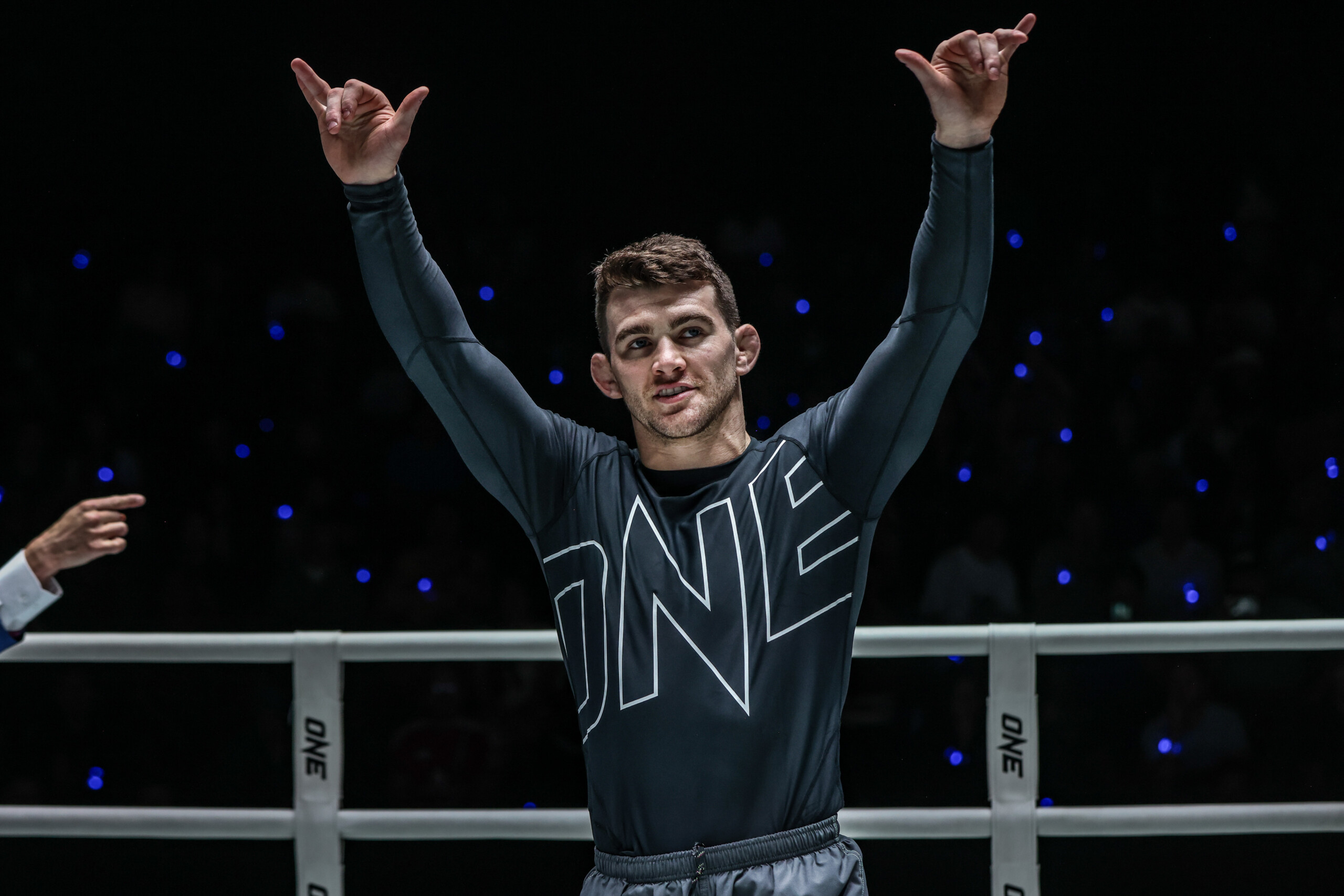 Dante Leon grappling no-gi ONE Fight Night leg lock BJJ compétition internationale