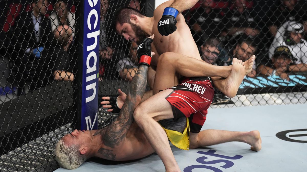 Islam Makhachev Vs Charles Oliveira Combat Sol — Islam Makhachev vs Charles Oliveira 2 : le rematch