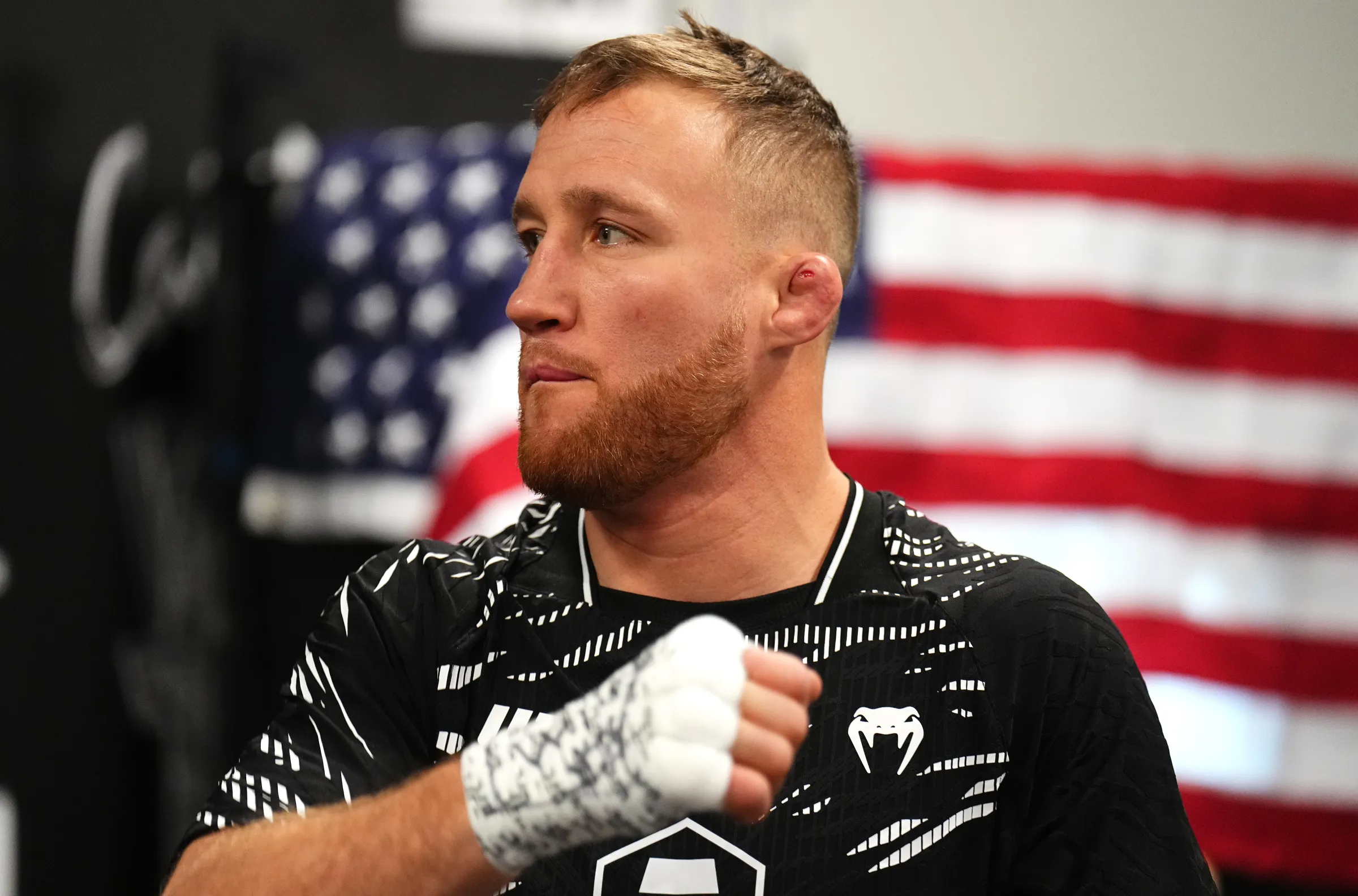 Justin Gaethje suit une préparation spéciale avant son combat contre Ilia Topuria à l'UFC 250 à la Maison Blanche
