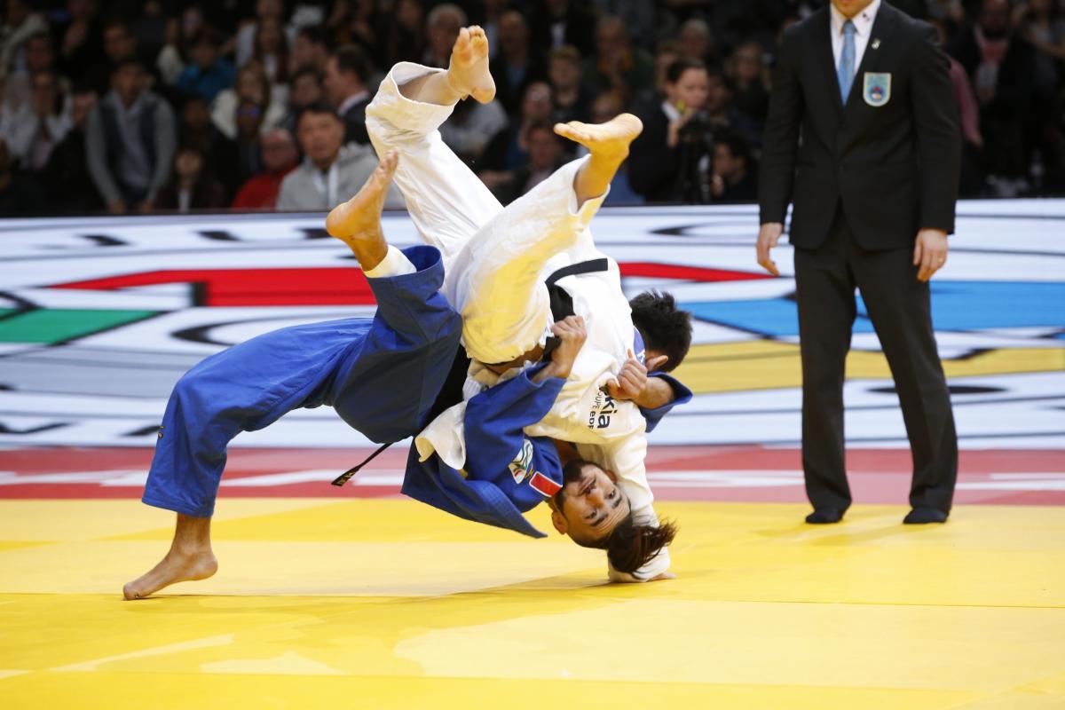Le Shido La Pénalité Mineure Expliquée — Le guide complet des pénalités au judo : shido, ha