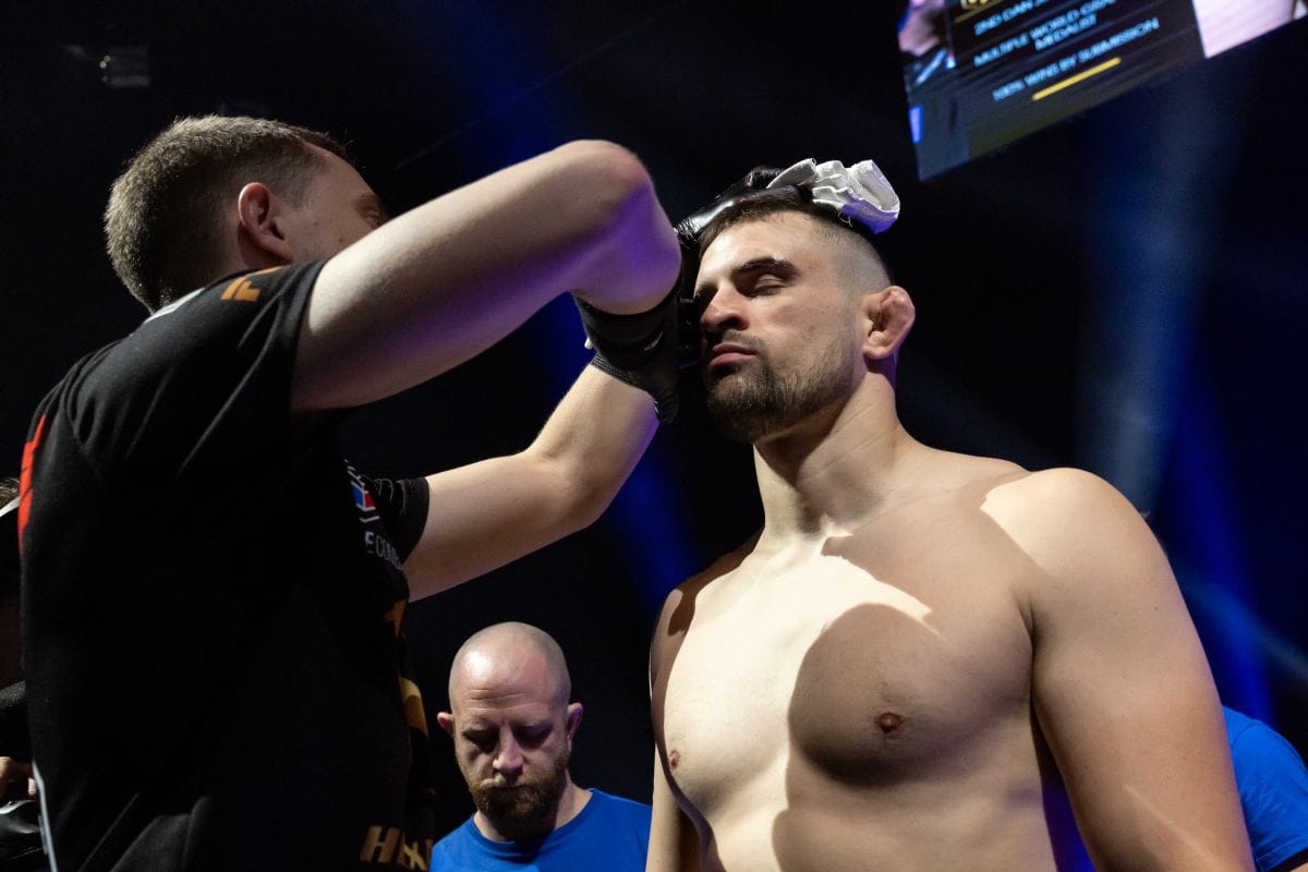 L'élite Du Judo Dans La Cage D'HEXAGONE MMA — Pourquoi les judokas cartonnent en MMA ? L'analyse