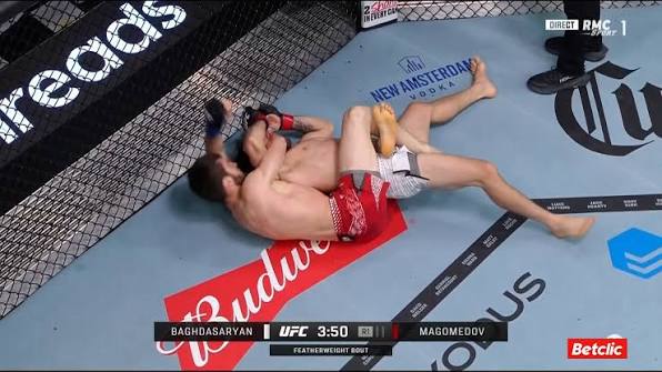 Murtazali Magomedov Débuts Explosifs À L'UFC Avec Soumission Unique — Murtazali Magomedov : débuts explosifs à l'UFC ave