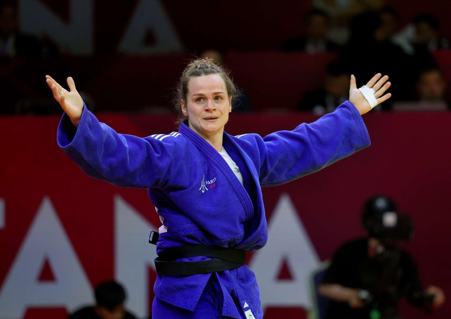 Clémence Eme victoire judogi bleu Grand Chelem Astana 2026